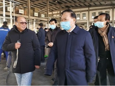 三門峽市劉南昌書記率市區(qū)縣負責人近100人蒞臨中威參觀指導