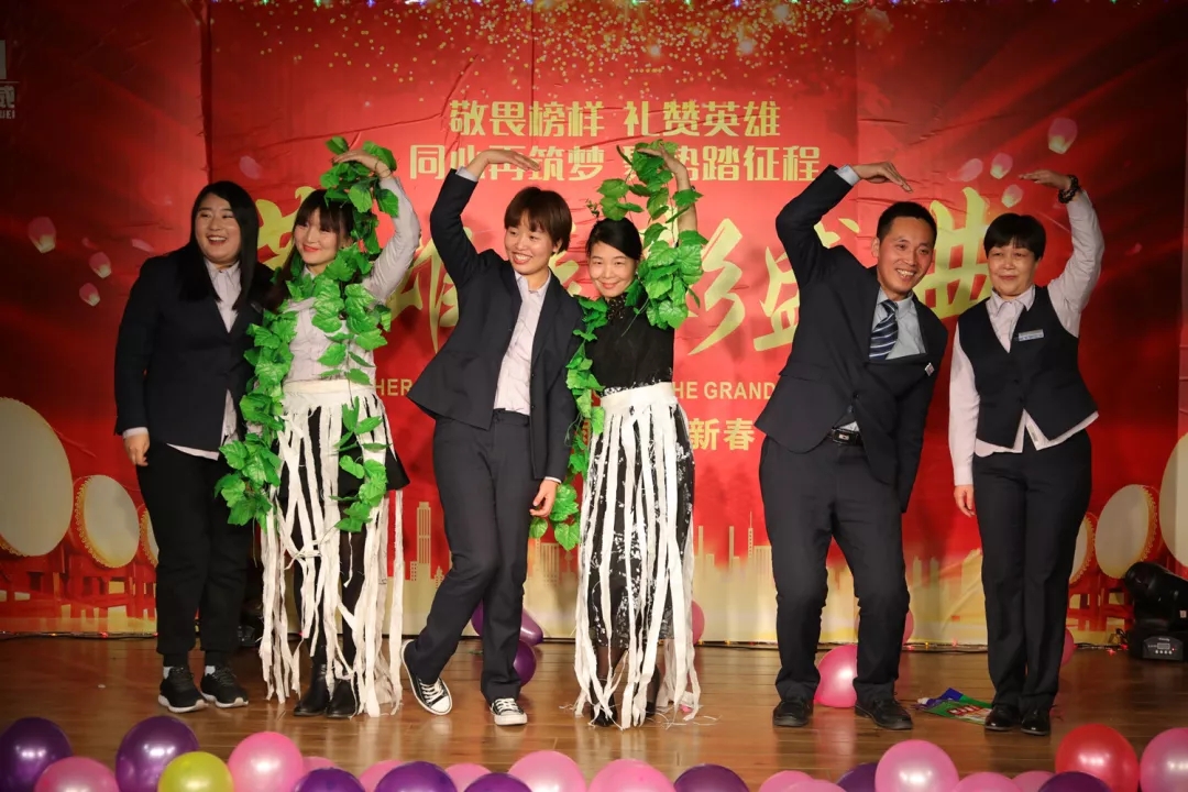 中威,中威春雨,中威年會，企業(yè)年會，河南中威
